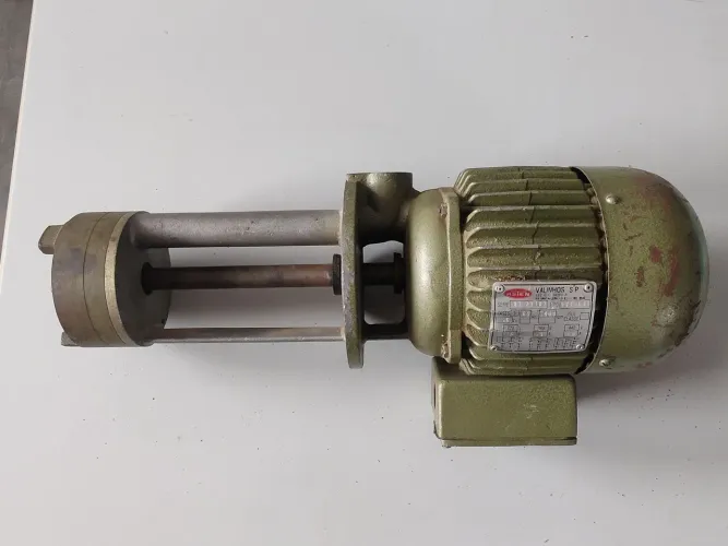 Bomba de óleo para refrigeração