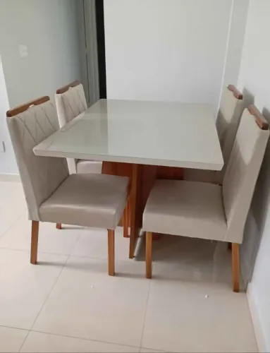 Mesa de Jantar 120x90 Com 4 Cadeiras 