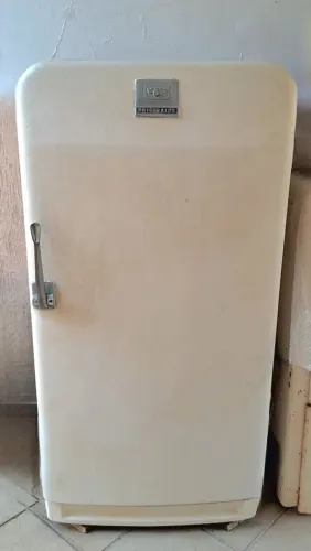 Geladeira antiga Frigidaire