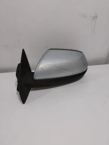 Retrovisor Chevrolet Cobalt lado direito 