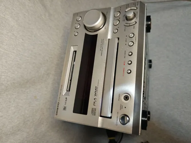 Microsystem onkyo fr-x7