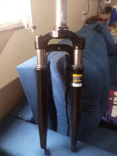 Suspensão dianteira Zoom