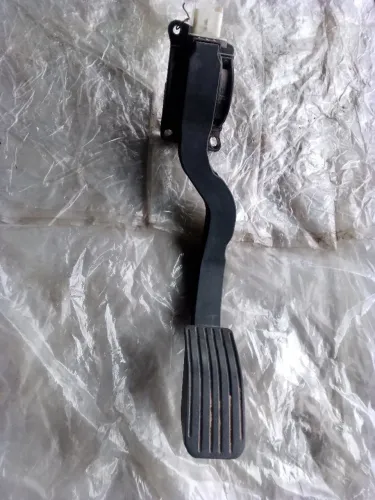 PEUGEOT 206/ 207 PEDAL DO ACELERADOR *0