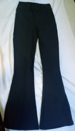 Calça montaria com cinto flare preta Autenticada
