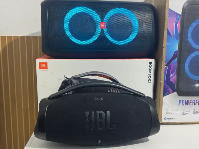 Jbl boombox 3 