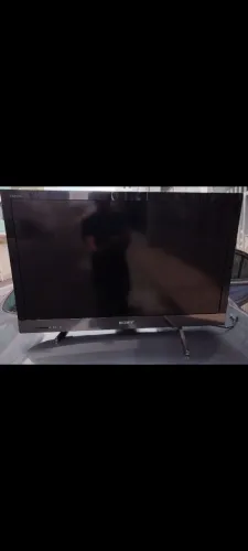 2 Tvs LED 32 Sony e 40 Samsun com defeito apenas na tela. Perfeitas. Nunca levou tombo