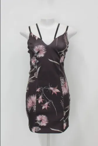 Vestido Floral Preto com Alças Finas