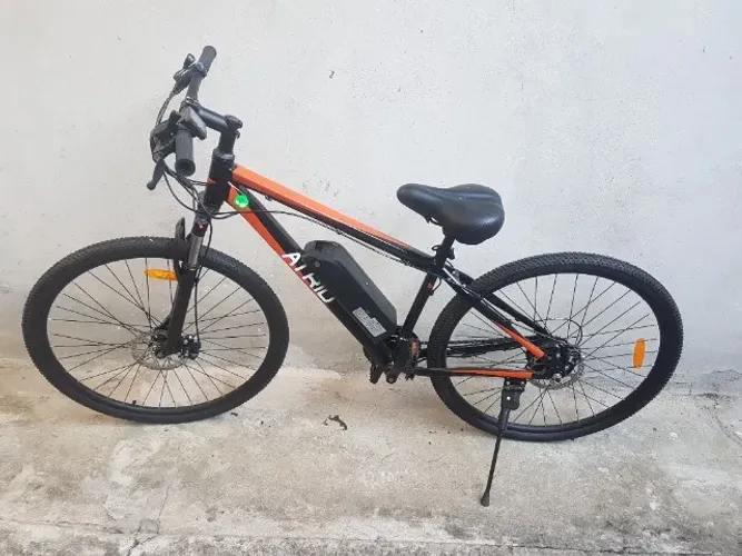 Bicicleta elétrica Atrio Santiago.