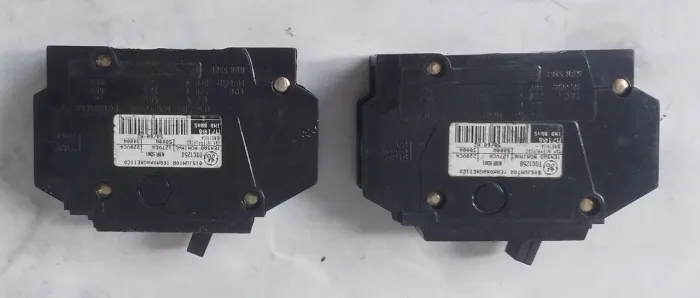 Disjuntores Termomagnéticos GE TQC1250