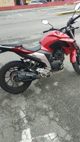 Fazer 250 ano 2023 único dono lindona