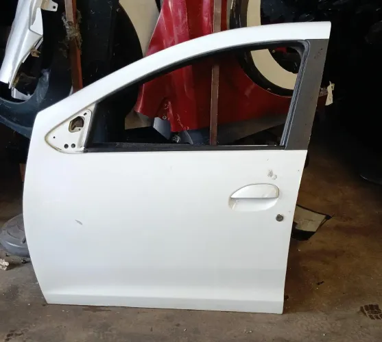 Porta Dianteira Esquerda Renault Logan Sandero 2015 A 2022 Original