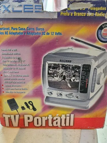 TV pequena 12 volts.