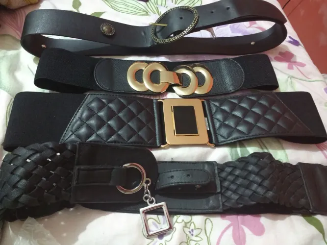 R$ 20,00 ,00 Cada. Cintos de diversos modelos e cores, Novos e Semi novos