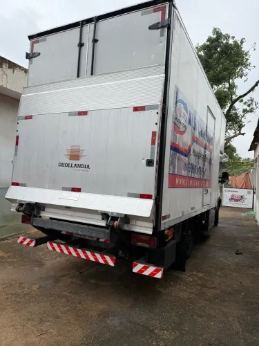 ? TRANSPORTE COM PLATAFORMA HIDRÁULICA - SERVIÇOS PESADOS!