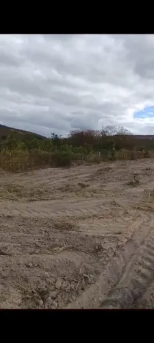 VENDE-SE TERRENO EM ZONA RURAL !