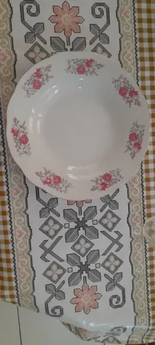  PAR de  pratos chineses de porcelana 