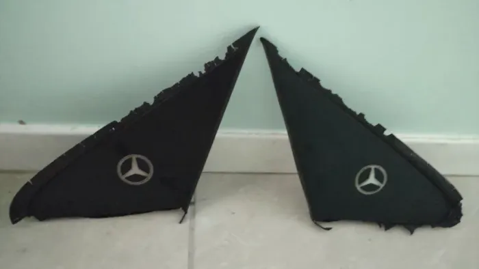 Mercedes Classe A W168 160 190 - triângulos de acabamento para restaurar
