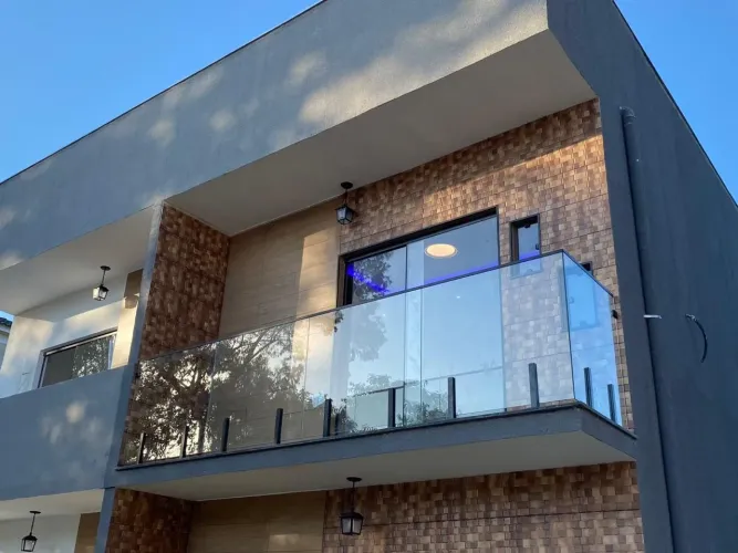 Local maravilhoso! Aluguel anual! 