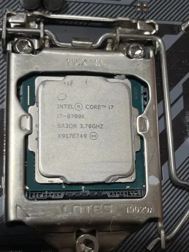 Processador Intel Core i7-8700K