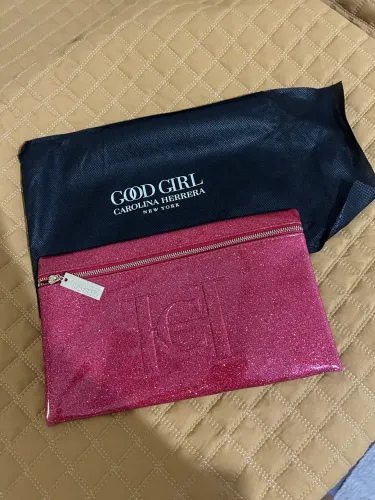 Necessarie Carolina Herrera Good Girl glitter