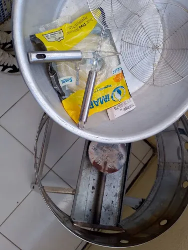 Tacho para pastel e batatinha