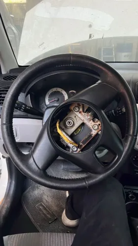VOLANTE KIA PICANTO 2010