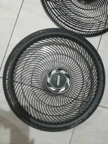Vendo carenagem do ventilador arno de mesa