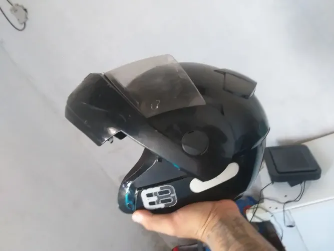 CAPACETE RETRÁTIL