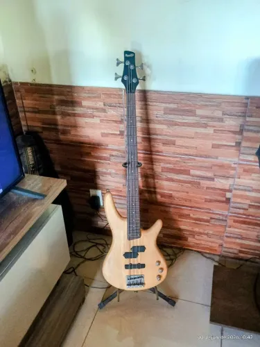 Baixo IBANEZ troca por sax Alto