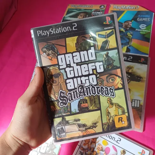 Jogos de vídeo game para PS2