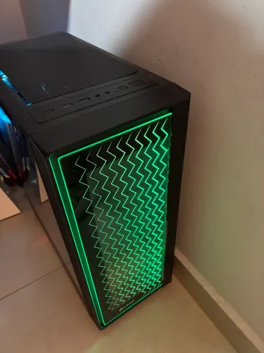 PC Gamer  Intel Xeon E5-2620 v3