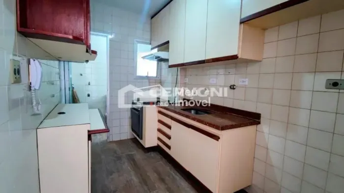 Imóvel para aluguel com 77 metros quadrados com 3 quartos