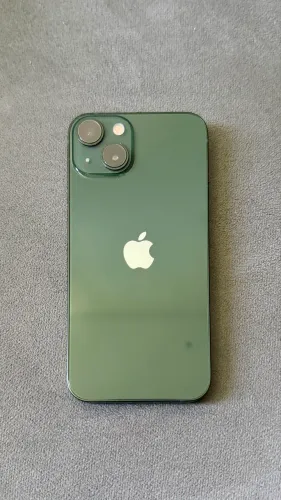iPhone 13 Verde 128GB | Ótimo Estado | Bateria Nova