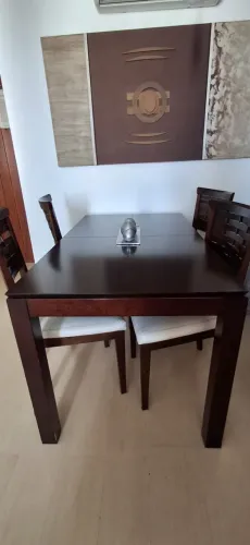 Mesa em Madeira Imbuia + 4 cadeiras