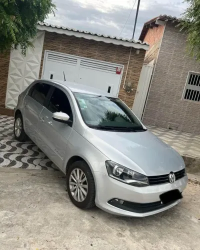 Volkswagen Gol Geração VI Comfortiline 1.6 8V Total Flex I-motion 4P 2015