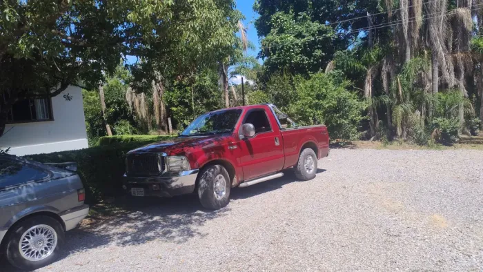 Ford F-250 XLT 4.2 180cv CD TB Diesel 2005