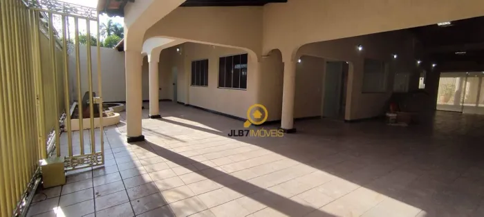 Casa com 3 dormitórios à venda, 240 m² por R$ 1.290.000,00 - Parque das Laranjeiras - Goiâ