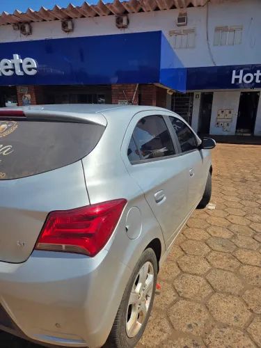 Chevrolet Onix Hatch LT 1.4 8V Flex Aut. 4P 2019