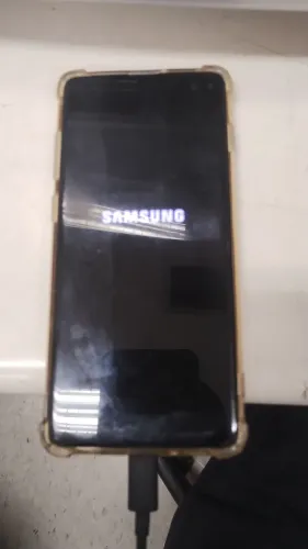 Samsung Galaxy S10+ plus 8gb RAM 