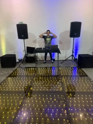 DJ profissional