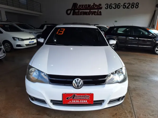 Volkswagen Golf Sportline 1.6 MI Total Flex 8V 4P 2013
