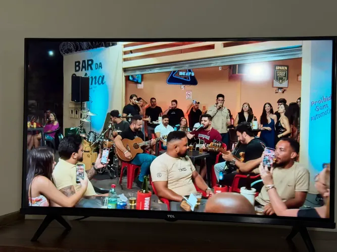 Tv TCL Smart, Alexa, Controle celular m comando de Voz seminova - Excelente Oportunidade!