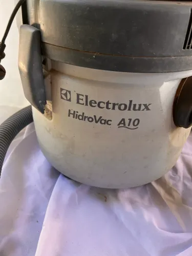 Aspirador de pó Electrolux Hidrovac A10