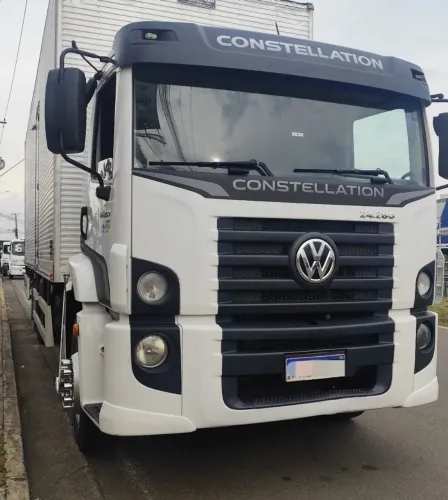 VW 24-280 6x2. 2022 no. Chassi 
