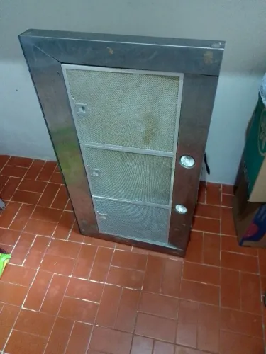 Coifa de aço inox com alto poder de sucesso deixa o ambiente sem cheiro e fumassa