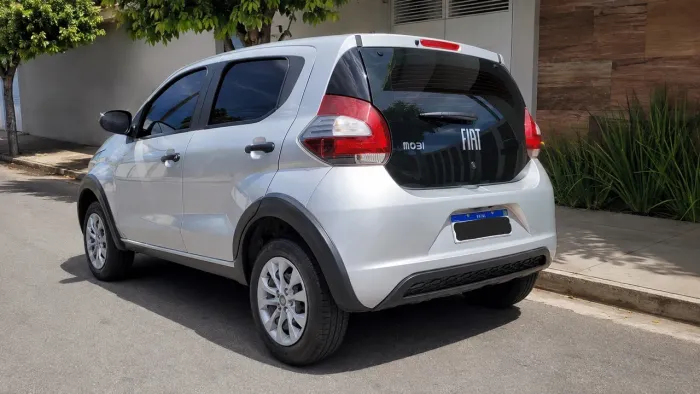 Fiat Mobi Like 1.0 Fire Flex 5P. 2024