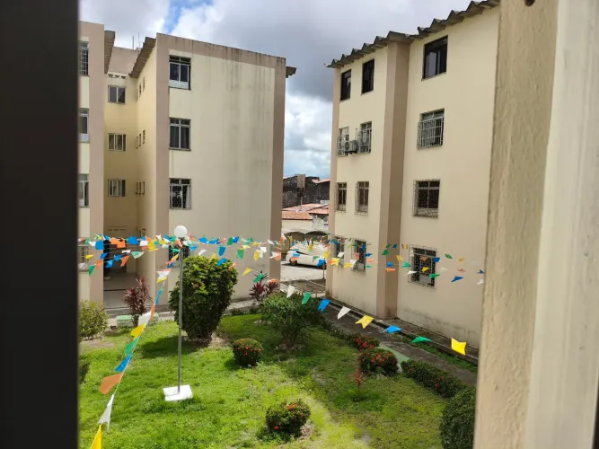Belíssimo apto no Condomínios Parque dos Artistas 