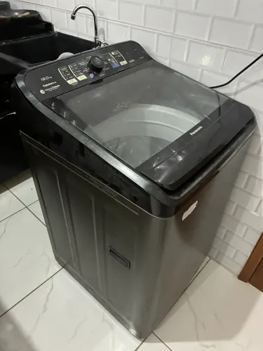 Máquina de lavar Panasonic