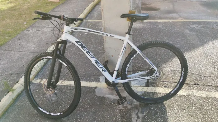 Bicicleta Aro 29 Deeper Alumínio 21v " Preço Negociável.
