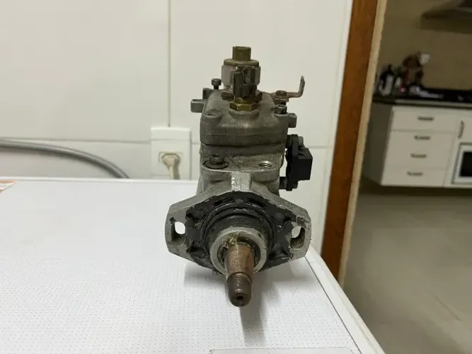 BOMBA INJETORA  DA HILUX 3.0 TURBO DIESEL 2002 